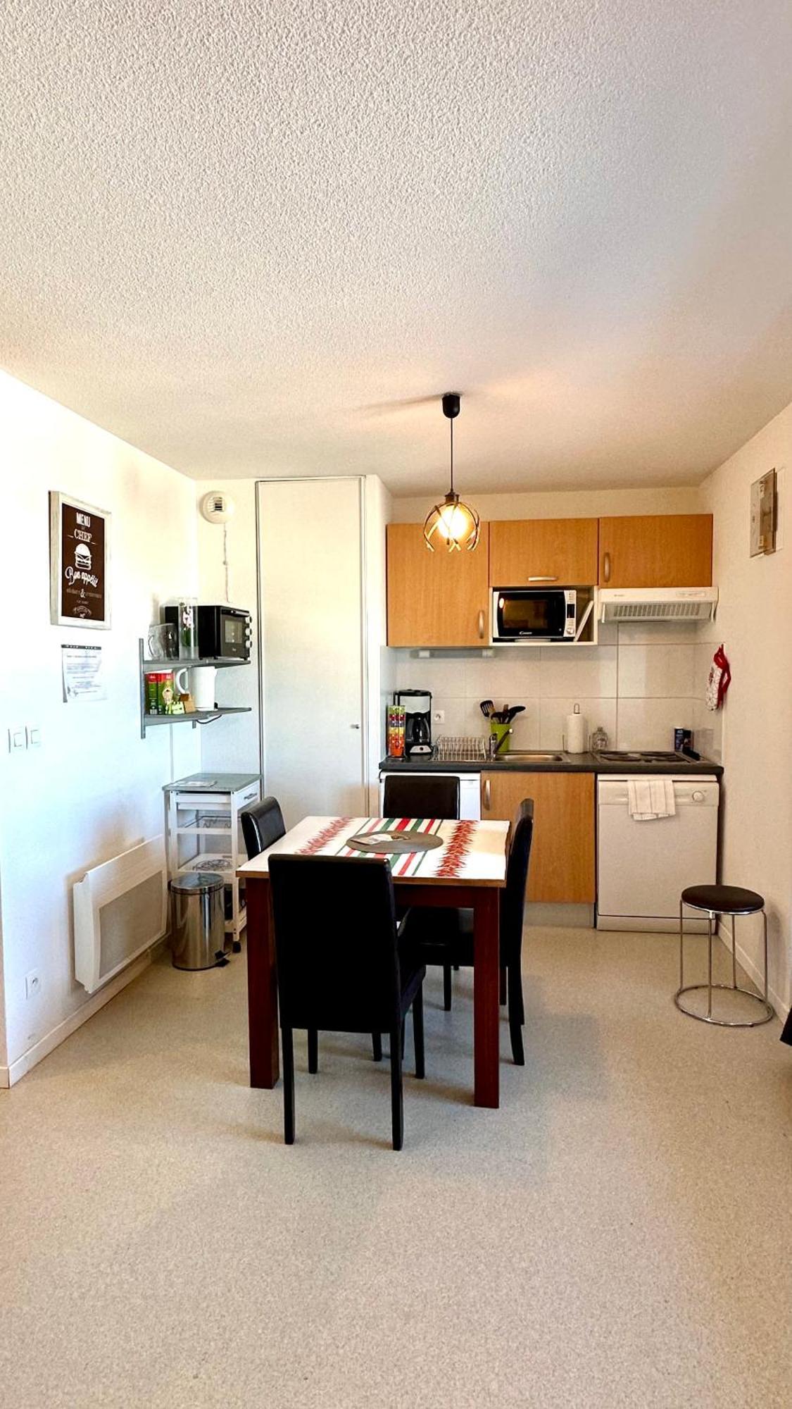 ארט Appartements Du Pic D'Anie מראה חיצוני תמונה